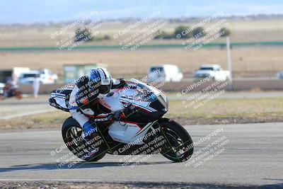 media/Feb-05-2023-Classic Track Day (Sun) [[c35aca4a42]]/Group 2/session 4 turn 4/